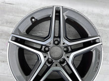 Laden Sie das Bild in den Galerie-Viewer, 1x Alufelge 18 Zoll 7.5&quot; 5x112 49ET A1774011500 Mercedes-Benz W177 Rim Wheel