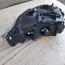 Laden Sie das Bild in den Galerie-Viewer, Frontscheinwerfer BMW 3 F30 F31 7471305-01 Links Scheinwerfer Headlight SCH3427576422oo