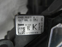 Laden Sie das Bild in den Galerie-Viewer, Frontscheinwerfer Toyota Corolla 81150-02S70 LED Ein Stück (Rechts oder Links)