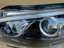 Laden Sie das Bild in den Galerie-Viewer, Frontscheinwerfer Toyota Proace Verso Links Scheinwerfer Headlight SCH6079987403vt