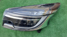 Load image into Gallery viewer, Frontscheinwerfer Renault Trafic III 260608582R 1EE014031-01 LED Links Headlight