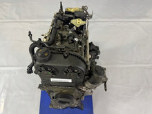 Load image into Gallery viewer, Motor Audi C8 DRY 2.0 TFSI 60TKm 2021 Benzin Engine Unkomplett MOT5341219402gd