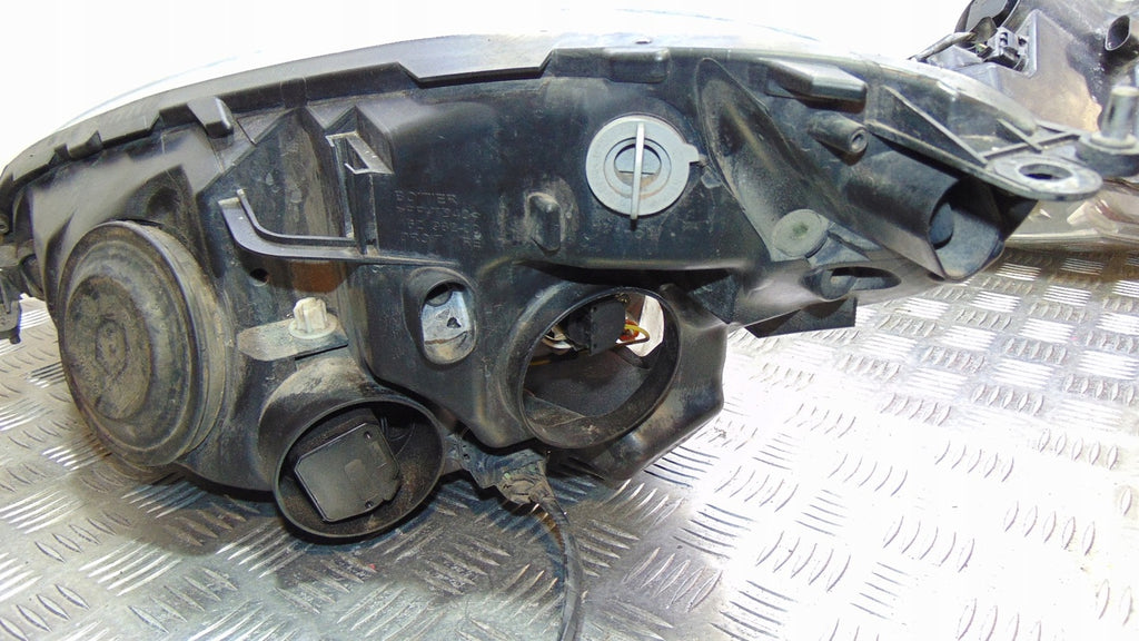 Frontscheinwerfer Citroën C4 Picasso I Ein Stück (Rechts oder Links) Headlight