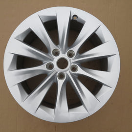 1x Alufelge 19 Zoll 8.0