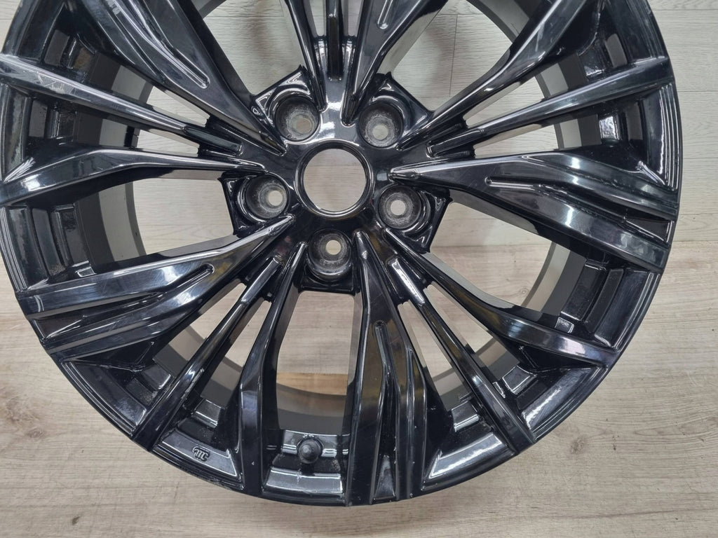 1x Alufelge 19 Zoll 7.5" 5x114.3 35ET Glanz Schwarz KE4096P400 Nissan Juke FEL4263095134us