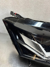 Laden Sie das Bild in den Galerie-Viewer, Frontscheinwerfer Renault 260101515R 260731566R LED Rechts Headlight