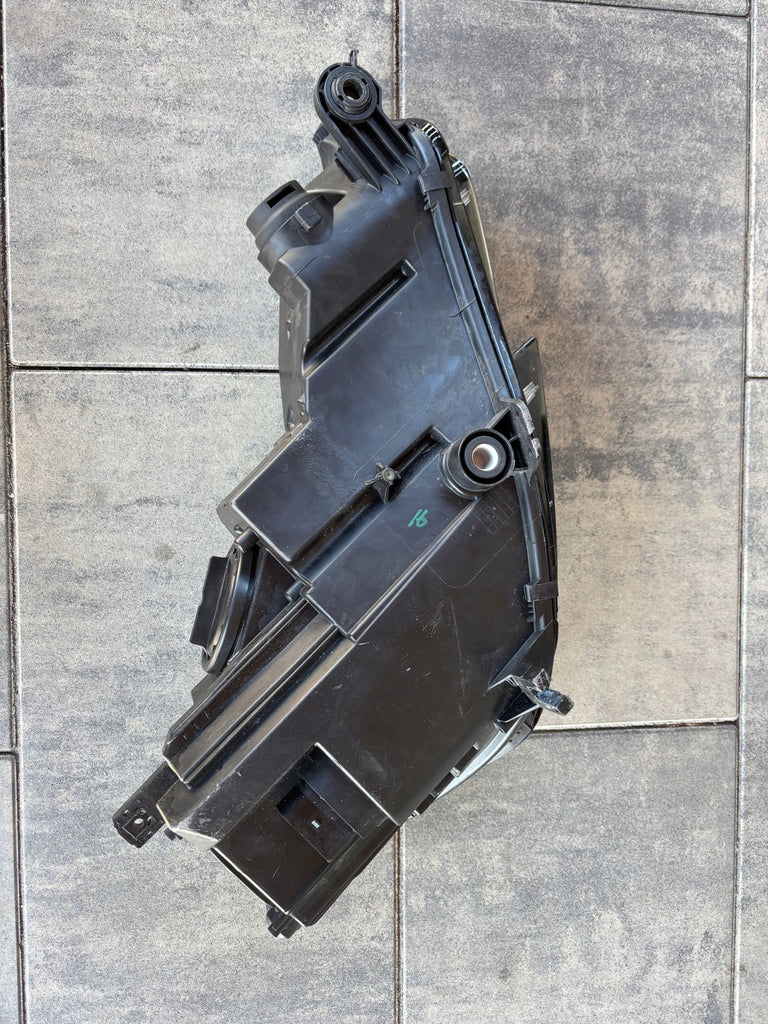 Frontscheinwerfer Audi A4 B9 8W0941005 LED Ein Stück (Rechts oder Links)