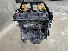 Load image into Gallery viewer, Motor Nissan Renault Pulsar HRA2 1.2 TDIG 115PS 85kW 88TKm Benzin Unkomplett