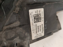 Laden Sie das Bild in den Galerie-Viewer, Frontscheinwerfer Opel Corsa F 35426182739162654 Full LED Rechts oder Links SCH3019813739se