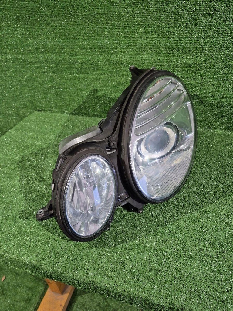 Frontscheinwerfer Mercedes-Benz W211 A2118204761 Xenon FALSE Headlight SCH3179103266px