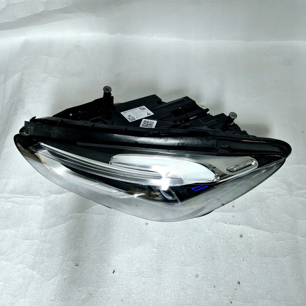 Frontscheinwerfer Mercedes-Benz A2479061304 Full LED Links Headlight SCH9016769371is