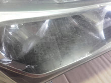Laden Sie das Bild in den Galerie-Viewer, Frontscheinwerfer Toyota Corolla 81110-02L60 Rechts Scheinwerfer Headlight SCH4128775620sp