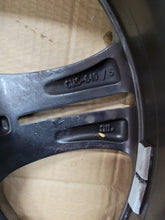 Load image into Gallery viewer, 4x Alufelge 17 Zoll 7.5" 5x112 52ET A2464011002 Mercedes-Benz Cla C117 Rim Wheel FEL5833910972qi