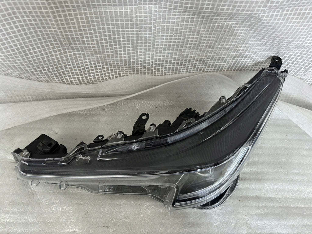 Frontscheinwerfer Toyota Corolla 81150-02570 Full LED Links Headlight