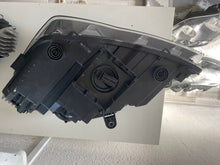 Laden Sie das Bild in den Galerie-Viewer, Frontscheinwerfer Seat Ateca 90117434A 576941008F LED Rechts Headlight