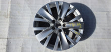 Load image into Gallery viewer, 1x Alufelge 17 Zoll 7.0&quot; 5x112 43ET 561601025AA VW Passat Tiguan Rim Wheel