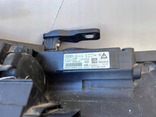 Laden Sie das Bild in den Galerie-Viewer, Frontscheinwerfer Audi Q3 8U0941006 Rechts Scheinwerfer Headlight