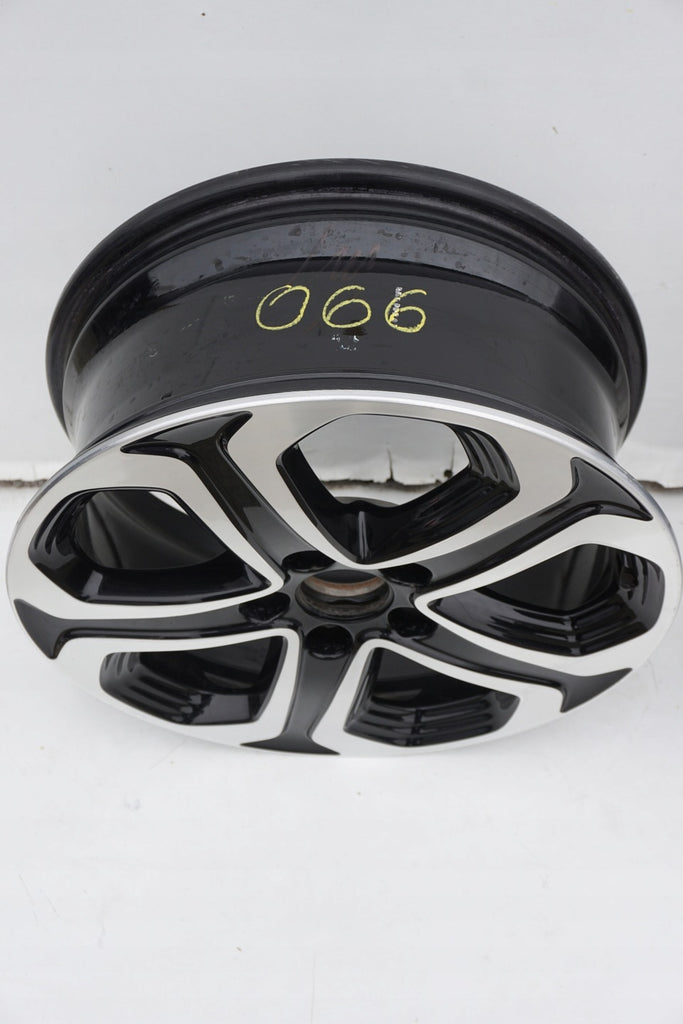 1x Alufelge 17 Zoll 7.0" 5x114.3 55ET HL4990-2 Honda Rim Wheel