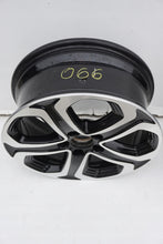 Laden Sie das Bild in den Galerie-Viewer, 1x Alufelge 17 Zoll 7.0&quot; 5x114.3 55ET HL4990-2 Honda Rim Wheel