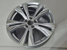 Laden Sie das Bild in den Galerie-Viewer, 1x Alufelge 18 Zoll 8.0&quot; 5x108 42ET 32243390 Volvo S60 V60 S90 V90 Rim Wheel