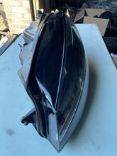 Load image into Gallery viewer, Frontscheinwerfer VW Golf VII 5G1941005D 5G1941006D Rechts oder Links SCH4214949029xh