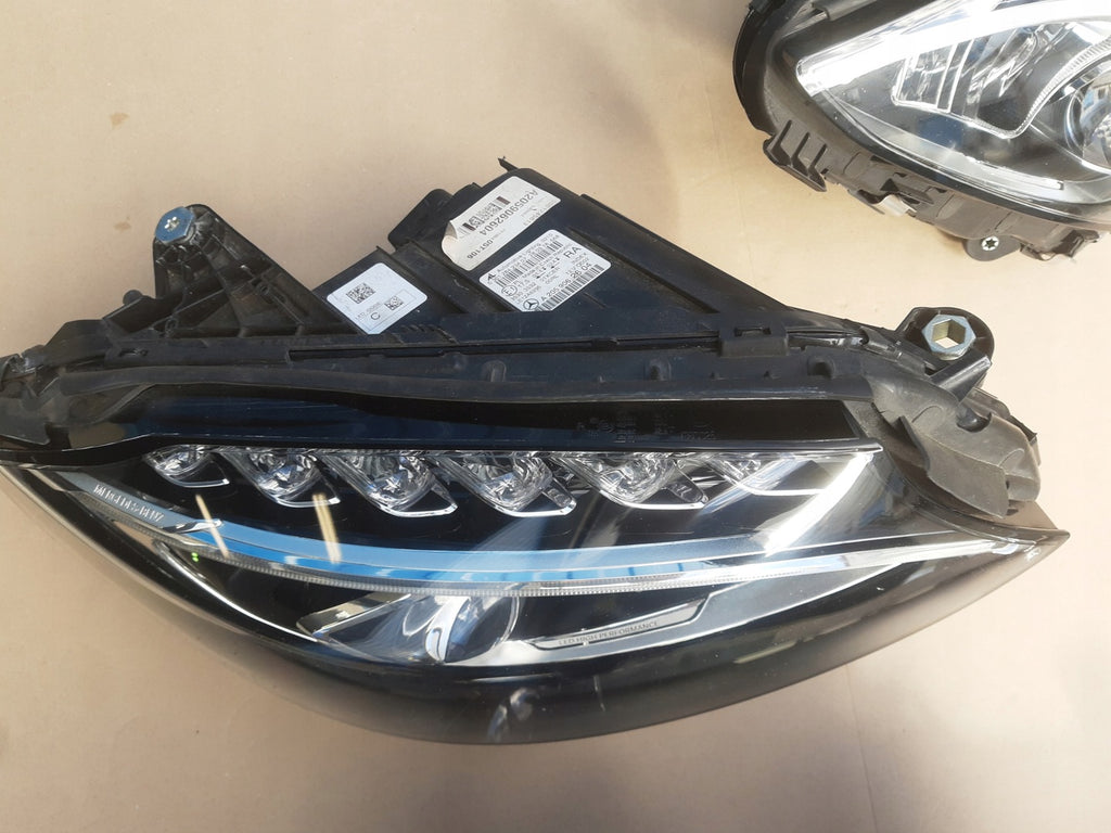 Frontscheinwerfer Mercedes-Benz W205 A2059062604 LED Rechts oder Links