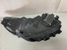 Laden Sie das Bild in den Galerie-Viewer, Frontscheinwerfer Tesla Model 3 1514952-00-D LED Links Scheinwerfer Headlight