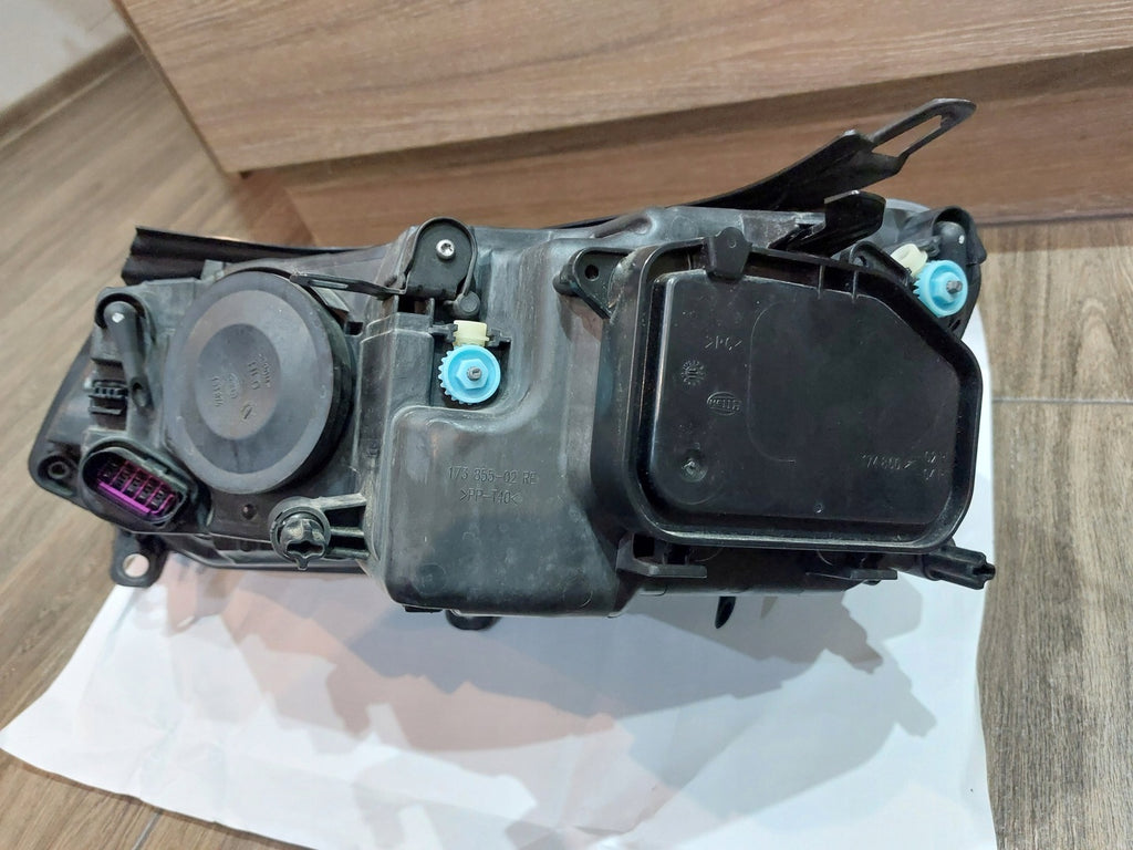 Frontscheinwerfer VW Touareg 1EJ010328-22 7P1941006 Rechts Headlight