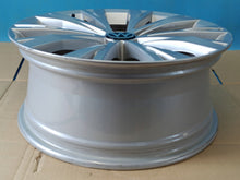 Laden Sie das Bild in den Galerie-Viewer, 1x Alufelge 17 Zoll 7.0" 5x112 5NA601025 VW Tiguan Rim Wheel FEL1485585669cj