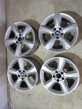 Laden Sie das Bild in den Galerie-Viewer, 4x Alufelge 18 Zoll 8.5&quot; 5x120 46ET Glanz Silber 6772243 BMW X5 E70 Rim Wheel
