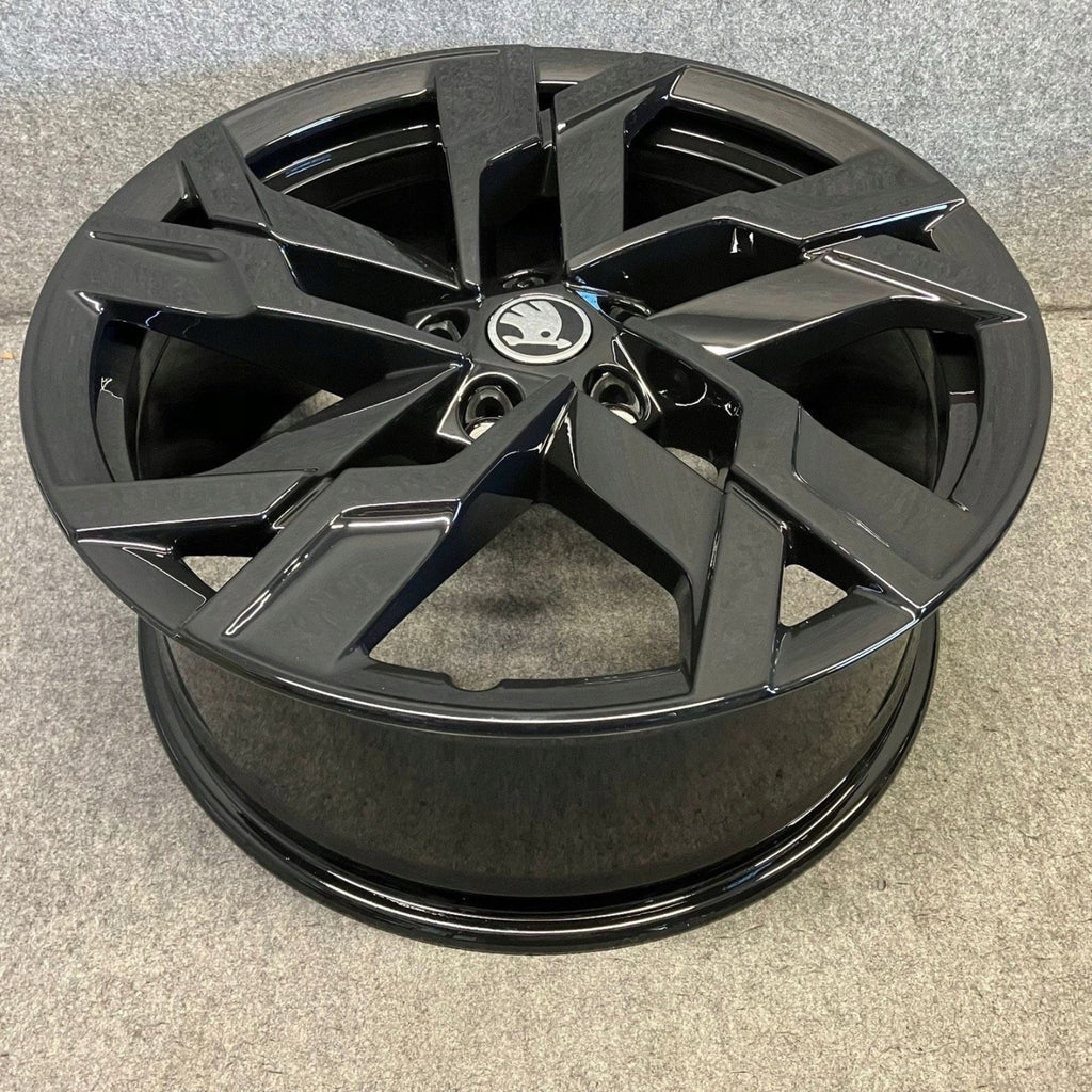 4x Alufelge 19 Zoll 8.0" 5x112 45ET Glanz Graphit 57A601025AF Skoda Karoq FEL8923507028kh