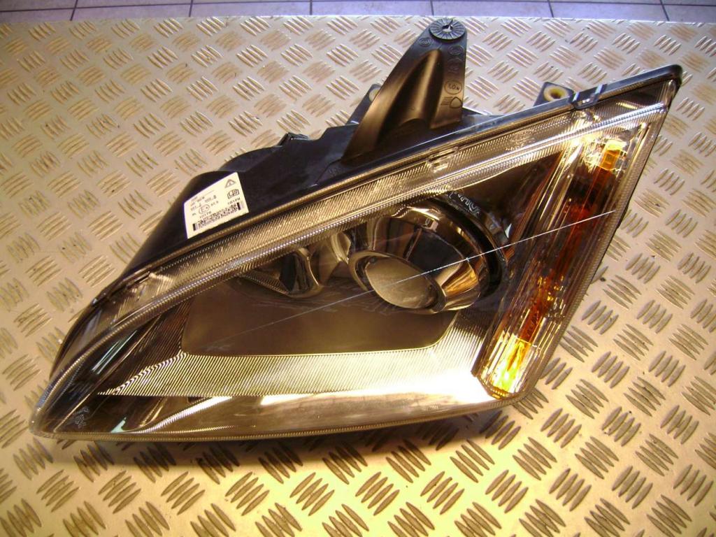 Frontscheinwerfer Ford Focus II Xenon Ein Stück (Rechts oder Links) Headlight SCH9362816418tt