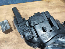 Laden Sie das Bild in den Galerie-Viewer, Frontscheinwerfer Mazda Cx-5 KB8N51040 Links Scheinwerfer Headlight SCH8226428129gc