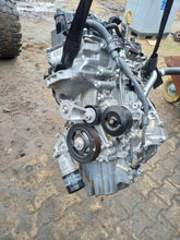 Load image into Gallery viewer, Motor Toyota Aygo X 1KR-B52C 1.0 Benzin Engine Unkomplett MOT7625598373vr