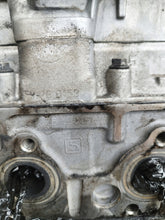 Laden Sie das Bild in den Galerie-Viewer, Motor Peugeot 308 9H05 9H06 1.6 HDI 179TKm Diesel Engine Unkomplett