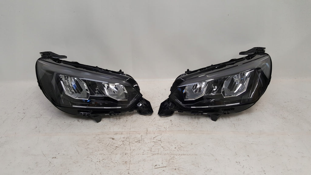 Frontscheinwerfer Peugeot 208 90200108 LED Ein Stück (Rechts oder Links)