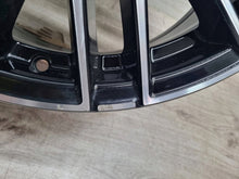 Laden Sie das Bild in den Galerie-Viewer, 1x Alufelge 18 Zoll 7.5" 5x112 40ET Glanz Schwarz A2064014900 Mercedes-Benz W206 FEL1062951635dr