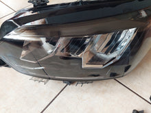 Laden Sie das Bild in den Galerie-Viewer, Frontscheinwerfer Peugeot 208 II 9833036380-2 Full LED Rechts oder Links SCH9836414398vh