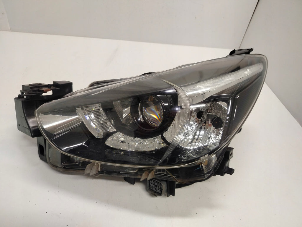 Frontscheinwerfer Mazda 2 D09K-51040 Full LED Ein Stück (Rechts oder Links)