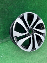 Load image into Gallery viewer, 1x Alufelge 17 Zoll 7.0&quot; 5x112 45ET Glanz 2GA601025AF VW T-Roc T Roc Rim Wheel