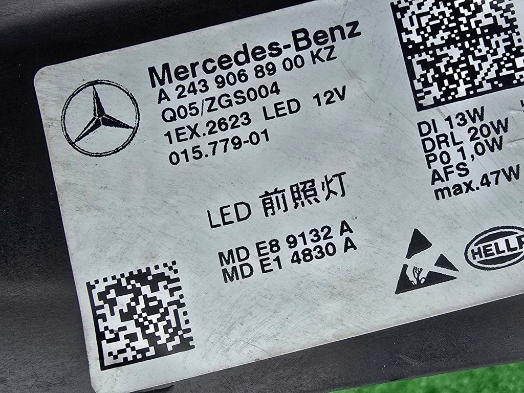 Frontscheinwerfer Mercedes-Benz Eqb A2439068900KZ Full LED Links Headlight SCH4127980415zi