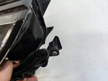 Laden Sie das Bild in den Galerie-Viewer, Frontscheinwerfer Alfa Romeo 50572573 Rechts Scheinwerfer Headlight SCH9007393491pt