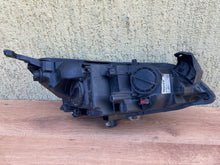 Laden Sie das Bild in den Galerie-Viewer, Frontscheinwerfer Opel Astra J 1EG010011-07 13297722 Halogen Links Headlight