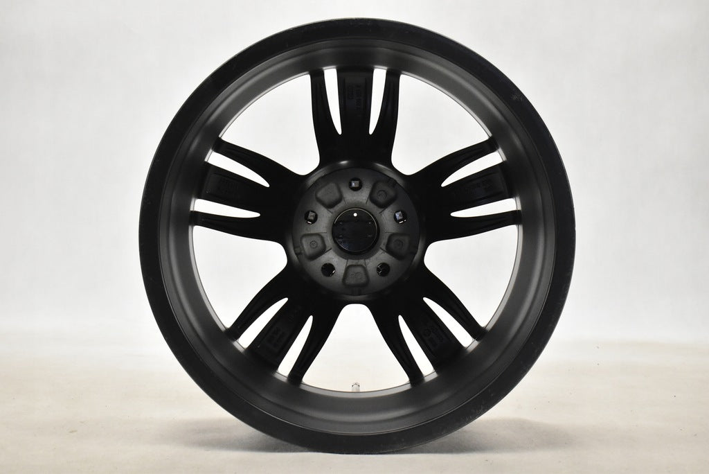 1x Alufelge 17 Zoll 6.5" 5x112 33ET Glanz Silber 8U0601025E Audi Q3 Rim Wheel FEL4640992588om