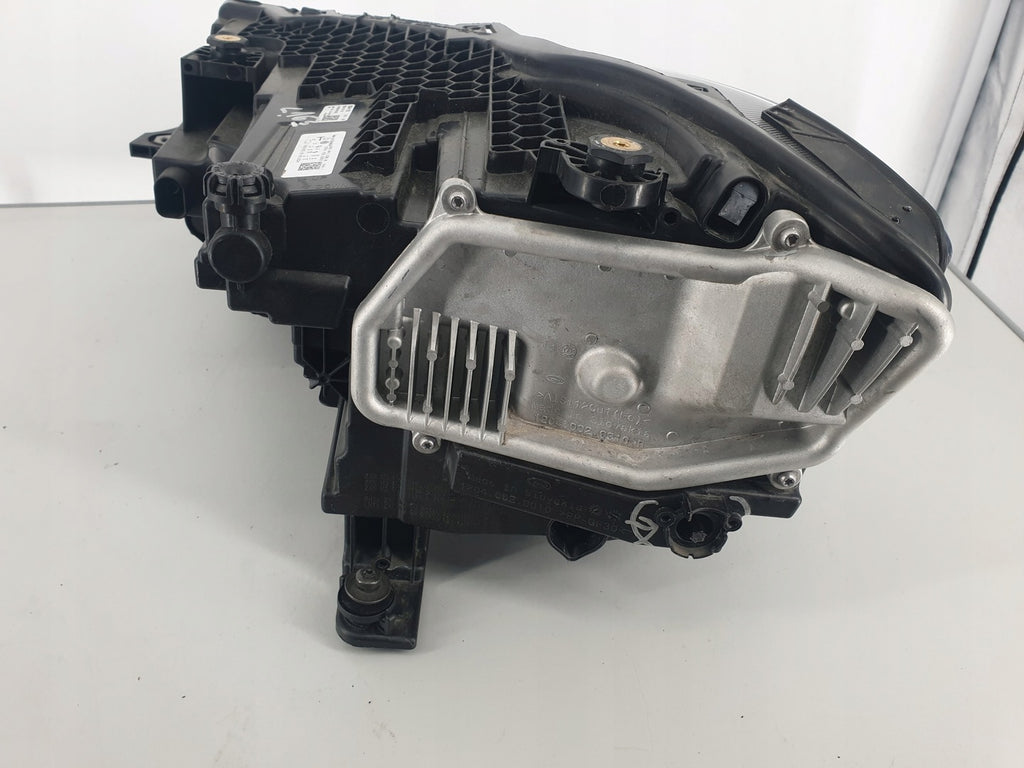 Frontscheinwerfer VW Caddy 2K8941036M 12041020001 Full LED Links Headlight SCH6102693805rd