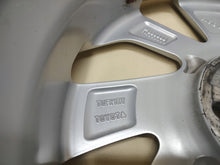 Laden Sie das Bild in den Galerie-Viewer, 1x Alufelge 17 Zoll 5.0&quot; 4x100 40ET CMS1210-6 Toyota Rim Wheel