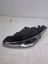 Load image into Gallery viewer, Frontscheinwerfer VW Golf VIII 5H1941005 90150890 LED Links Headlight SCH5927413978vq