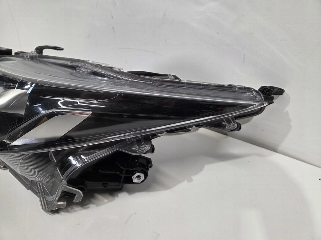 Frontscheinwerfer Toyota Corolla 81150-02T31 Links Scheinwerfer Headlight SCH4334511867cu