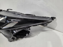 Laden Sie das Bild in den Galerie-Viewer, Frontscheinwerfer Toyota Corolla 81150-02T31 Links Scheinwerfer Headlight SCH4334511867cu