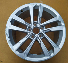 Load image into Gallery viewer, 1x Alufelge 17 Zoll 6.5&quot; 5x112 46ET 8Y0601025E Audi A3 Rim Wheel